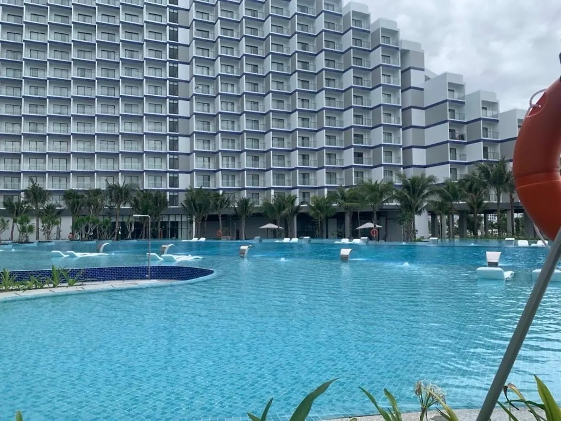 Sea Moon Cam Ranh Beach House 0*,  Vietnam