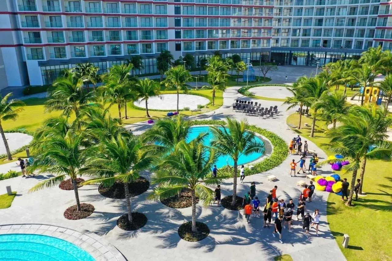 Sea Moon Cam Ranh Beach House