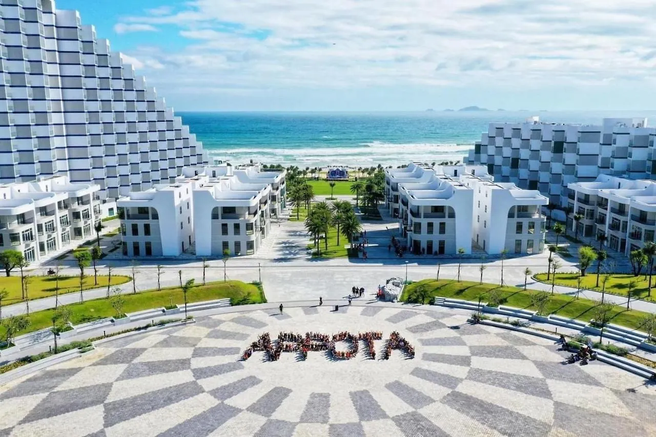 Sea Moon Cam Ranh Beach House 0*,