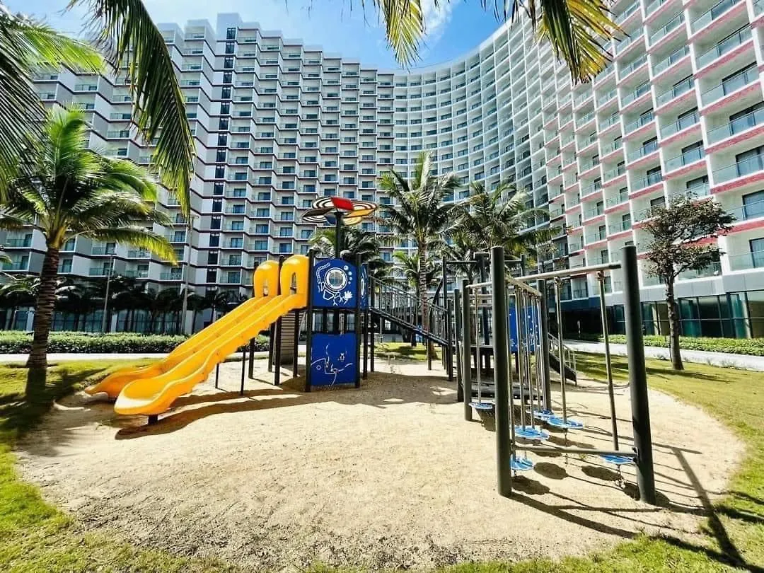 Sea Moon Cam Ranh Beach House 0*,