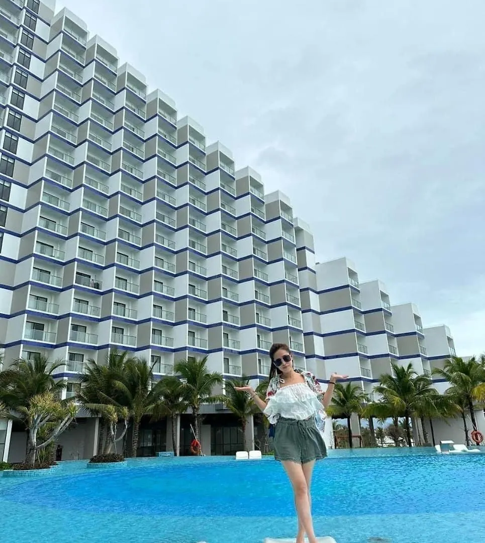 Sea Moon Cam Ranh Beach House