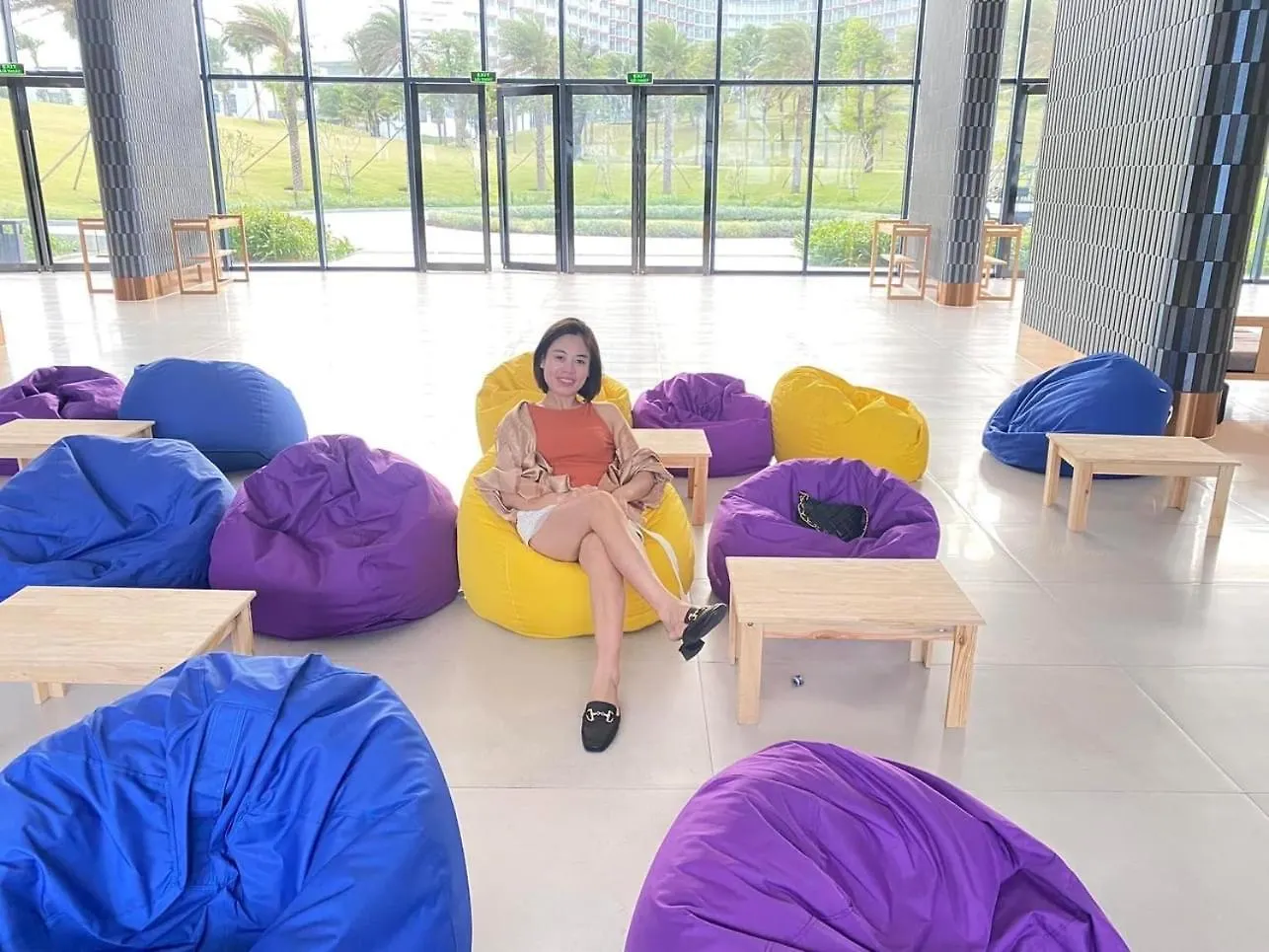 Sea Moon Cam Ranh Beach House Apart Otel