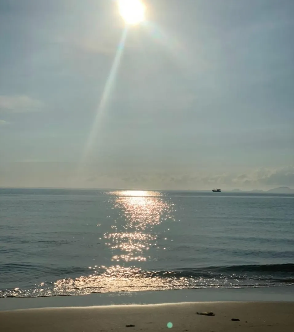 Apart Otel Sea Moon Cam Ranh Beach House Vietnam