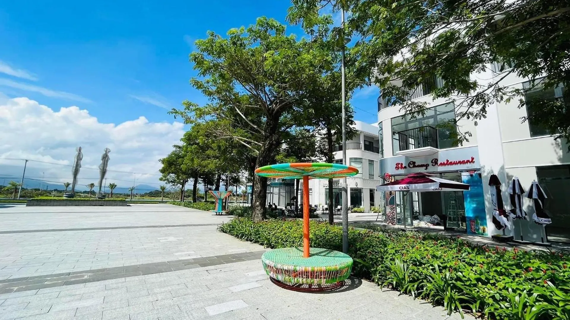 Sea Moon Cam Ranh Beach House 0*,